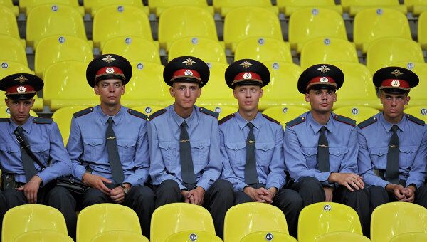 Спецподразделения МВД будут выведены со стадионов - РФПЛ