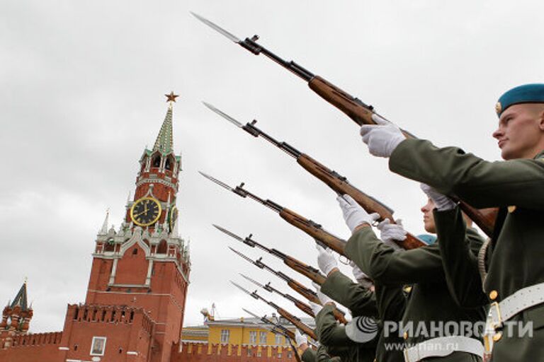 Праздник Ильин день на улице Ильинке