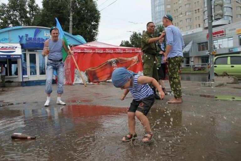 самые юные самарчане отмечали этот праздник вместе со своими