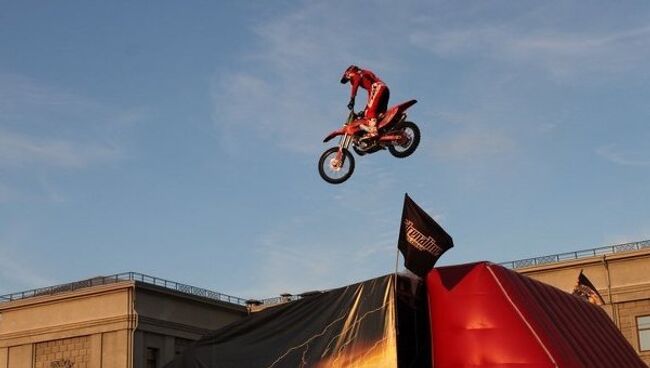 Шоу Adrenaline FMX Rush