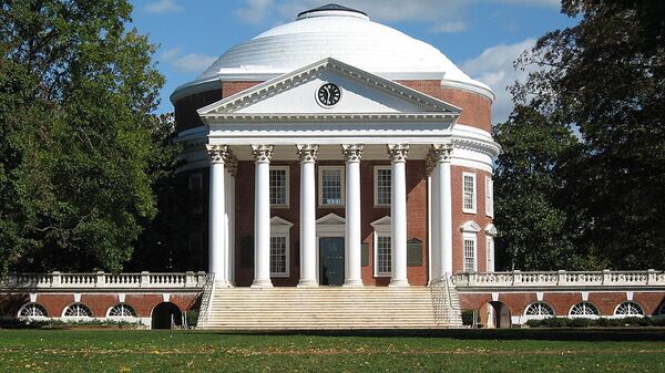 Здание университета Вирджинии. Архивное фото
