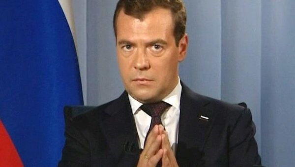 Медведев заявил, что никогда не простит Саакашвили за гибель сотен россиян