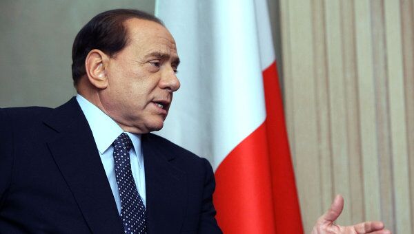 Берлускони сохранит власть, несмотря на решение Конституционного суда
