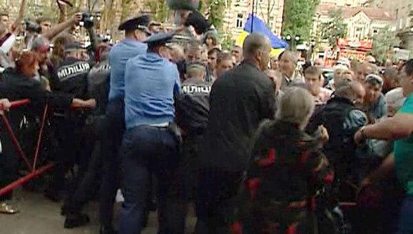 Арестованную Тимошенко после суда увезли в автозаке  