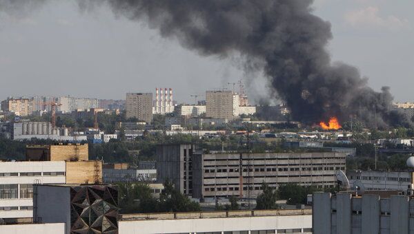 Пожар на складе на юге Москвы 