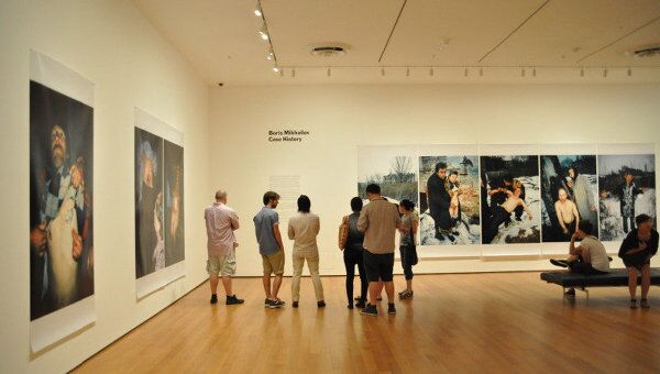 Выставка фотографий Бориса Михайлова в Музее современного искусства (МоМА) в Нью-Йорке