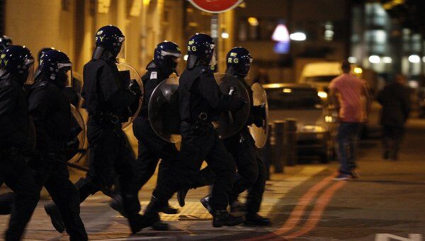 Беспорядки в Лондоне в ночь на 7 августа 2011 года