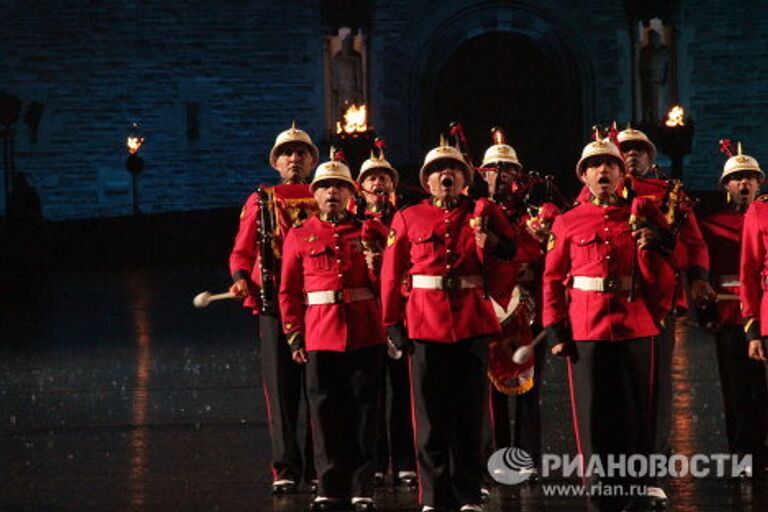 Королевский фестиваль военных оркестров (The Royal Military Tattoo) в Эдинбурге