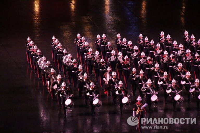 Королевский фестиваль военных оркестров (The Royal Military Tattoo) в Эдинбурге