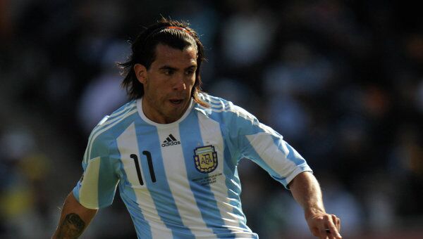 Нападающий сборной Аргентины Карлос Тевес. Архивное фото
