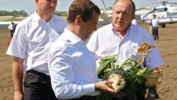 Президент РФ Д.Медведев посетил агропромышленный холдинг Кубань