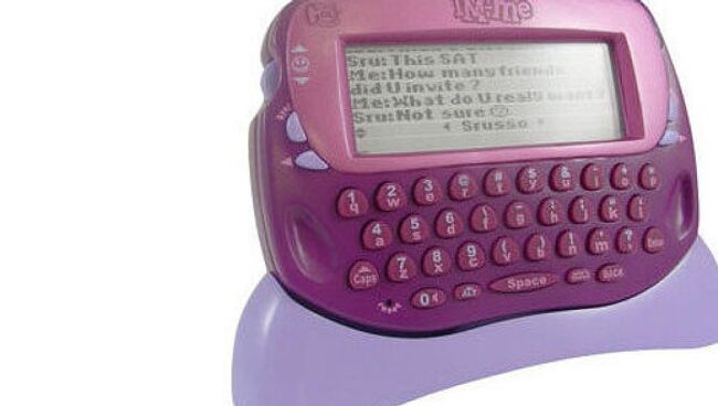 Устройство GirlTech IM-Me компании Mattel 