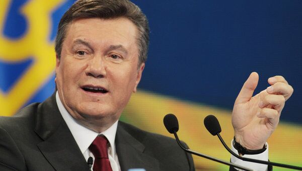 Янукович предлагает России без суда решить вопрос о цене на газ