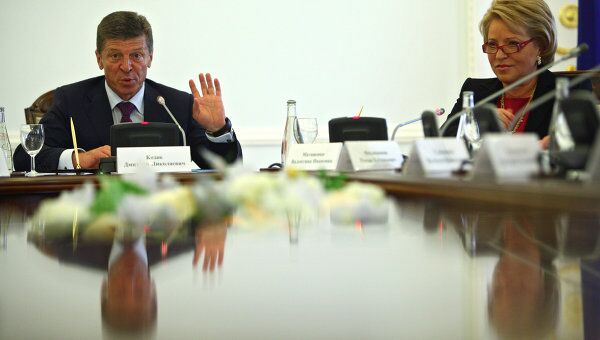Вице-премьер Дмитрий Козак провел совещание в Санкт-Петербурге