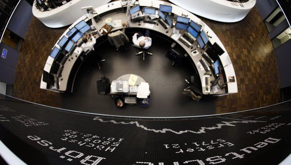 Торги немецкой фондовой биржи DAX во Франкфурте. Архив