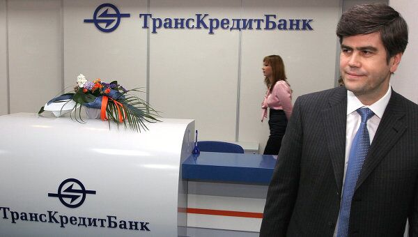 ВТБ завершил первый этап сделки по покупке Транскрендитбанка