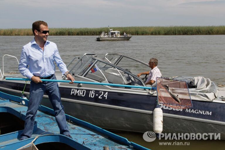 Рабочая поездка Дмитрия Медведева в Астрахань