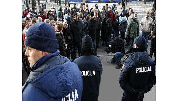 Полиция Латвии не исключает повторения массовых беспорядков в Риге