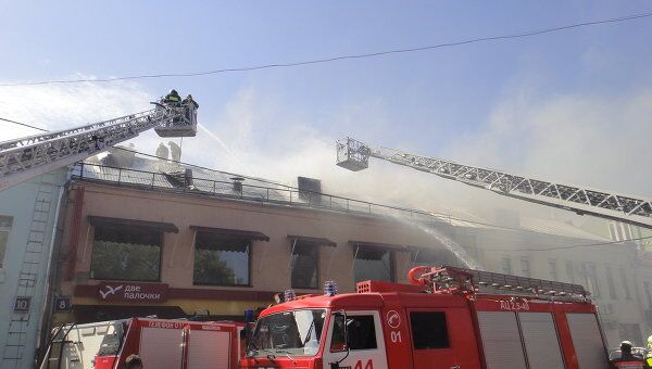 Пожар в ресторане Две палочки в Москве