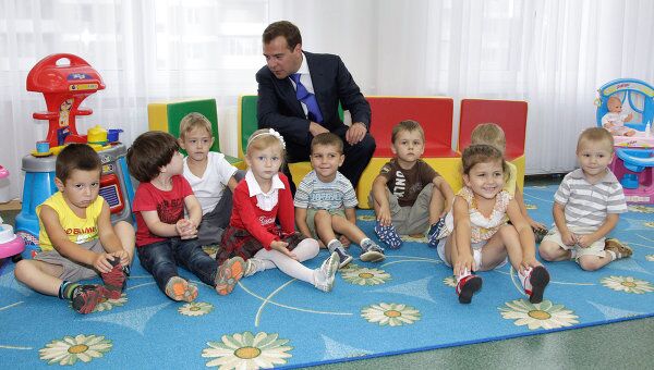 Посещение Дмитрием Медведевым детского сада в Майкопе