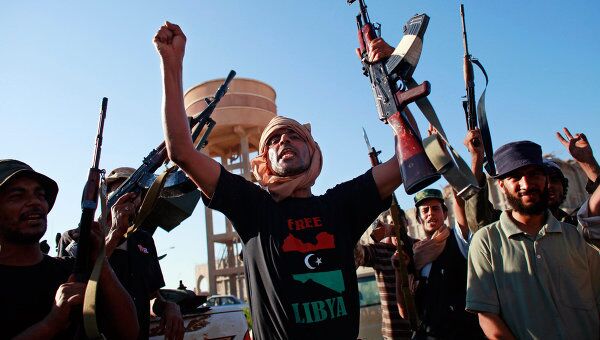 Ливийские повстанцы в городе Эз-Завия