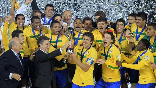 Футболисты молодежной сборной Бразилии
