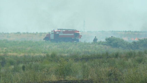 В Астраханской области продолжаются степные пожары