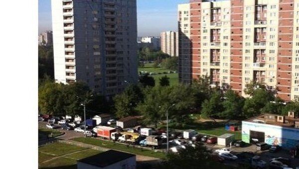 Огромная автомобильная пробка образовалась на Волгоградском проспекте Москвы