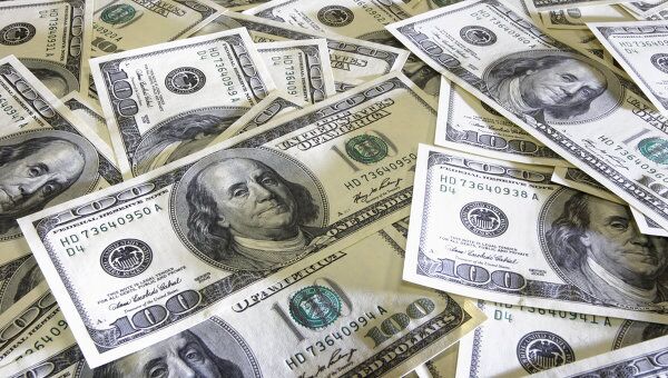 Доллар упал в начале дня на 19 копеек - ниже 31 рублей