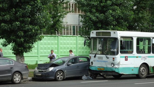 Одиннадцать автомобилей столкнулись на юго-западе Москвы