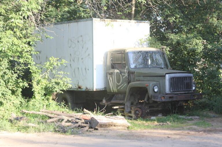 В подмосковном Королеве, чтобы обнаружить бесхозные автомоби