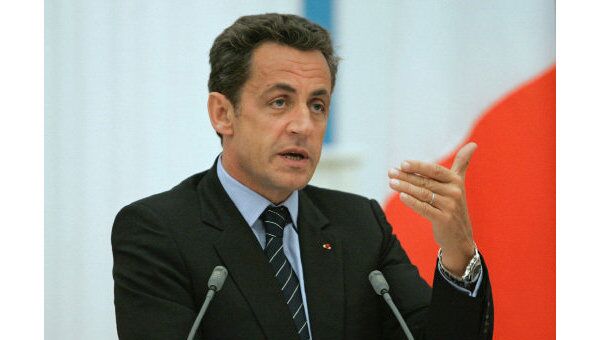 Президент Франции Николя Саркози во время пресс-конференции. Архив