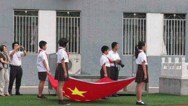 Церемония, посвященная началу нового учебного года в пекинской школе «Фанцаоди»