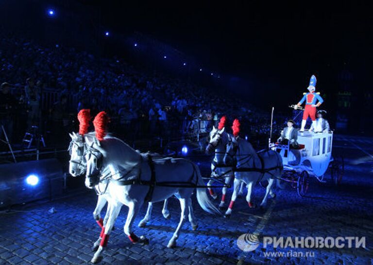 Церемония открытия фестиваля Спасская башня 2011 в Москве