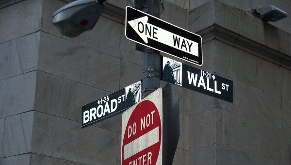 Нью-Йоркская фондовая биржа на Уолл-стрит. Архив