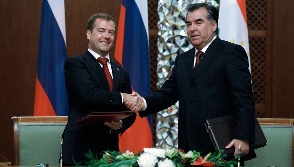 Подписание совместных документов по итогам российско-таджикских переговоров в Душанбе