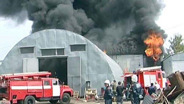 Я пошел спасать товар – очевидец о пожаре на складе в Нижнем Новгороде