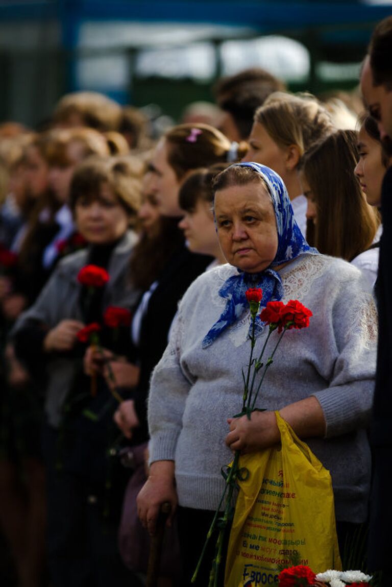 У Театрального центра на Дубровке прошла акция памяти