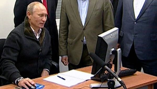 Путин дал старт Северному потоку одним кликом компьютерной мышки