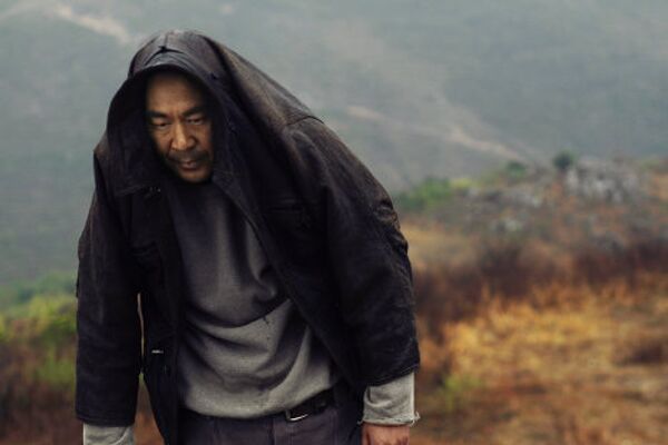 Кадр из фильма Люди горы люди море (Ren Shan Ren Hai), режиссер Цай Шанцзюнь (Cai Shangjun) 