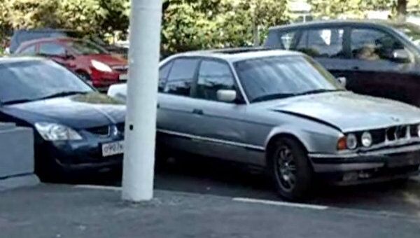 BMW, Mitsubishi Lancer и Volkswagen Passat столкнулись на юге Москвы