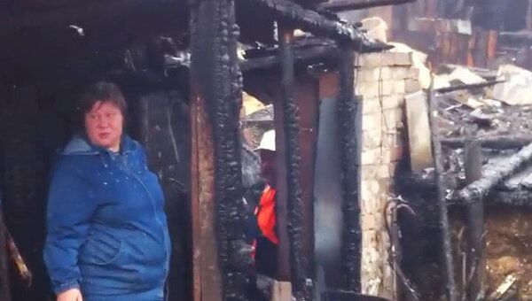 В поселке под Петербургом сгорели сараи местных жителей