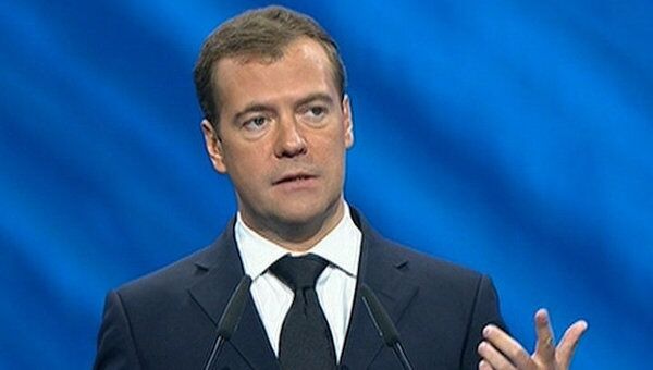 Медведев рассказал на политфоруме, что думает о социальном многообразии