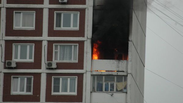 Пожар на бульваре Яна Райниса в Москве
