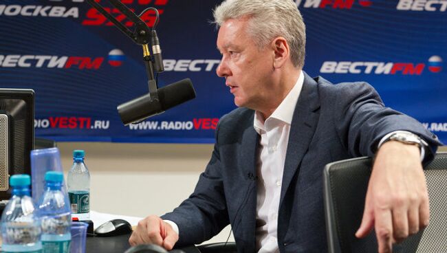 Сергей Собянин дает интервью радиостанции Вести ФМ