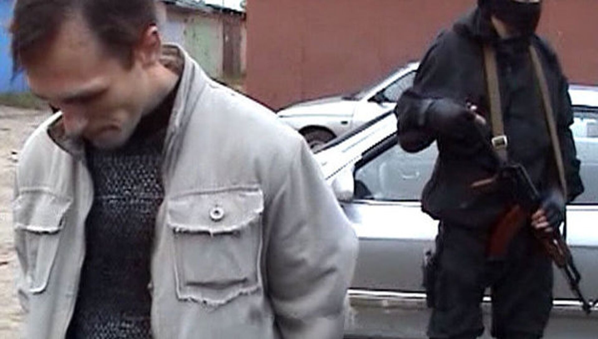 Вооруженное нападение в москве. Бандиты в масках расстреливают инкассаторов. Нападение на инкассаторов фото.