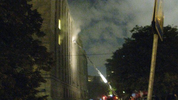 Пожар в здании Минобороны на Фрунзенской набережной