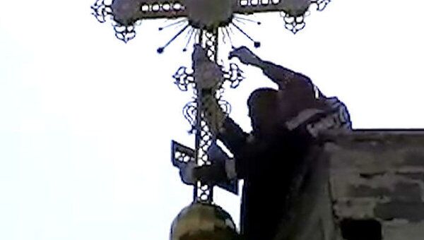 Самарские верующие отметили престольный праздник и появление креста 