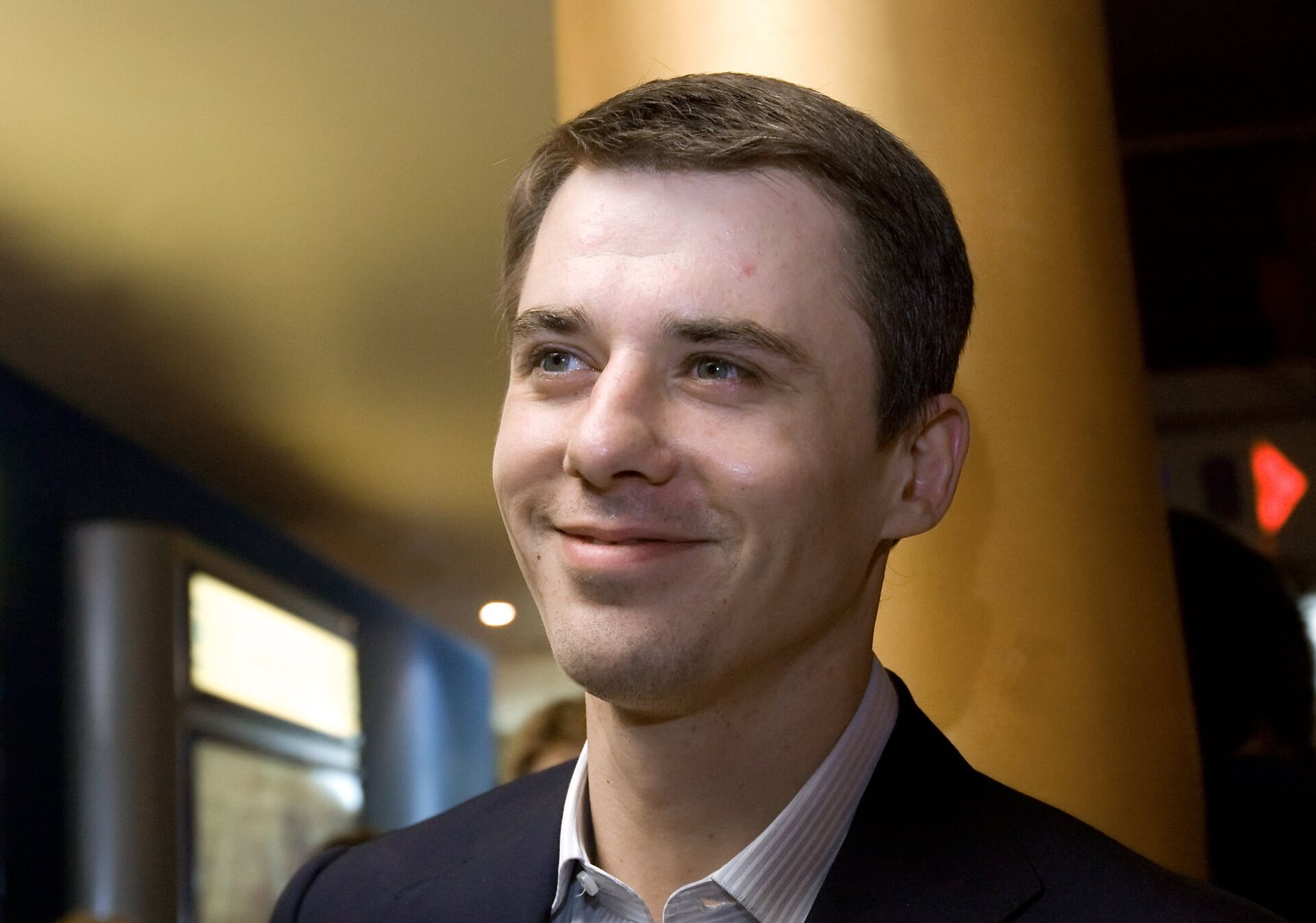 Игорь Петренко в кинотеатре Октябрь Игорь Петренко в кинотеатре Октябрь - РИА Новости, 1920, 01.11.2025