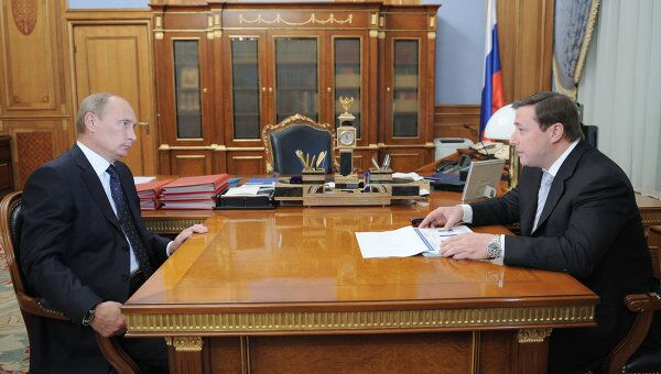 Встреча премьер-министра РФ Владимира Путина с Александром Хлопониным